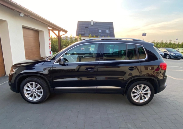 Volkswagen Tiguan cena 42900 przebieg: 247497, rok produkcji 2012 z Chełmno małe 407